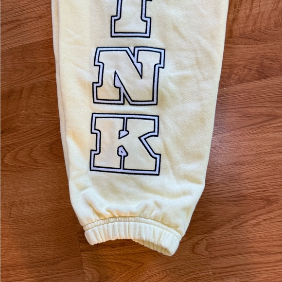 Women’s PINK Victoria's Secret Sz S Yellow Sweatpants Relaxed Fit Joggers - Picture 3 of 5